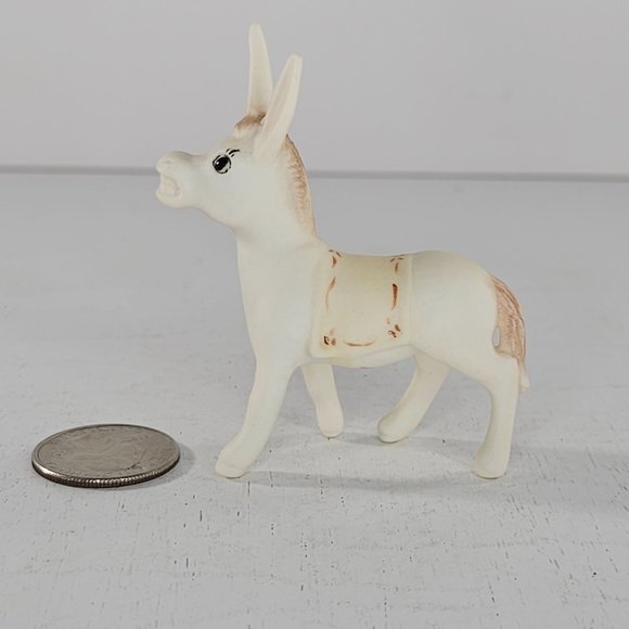 Vintage Donkey Miniature Figurine Ceramic Smiling Kitsch Nativity - Picture 8 of 8